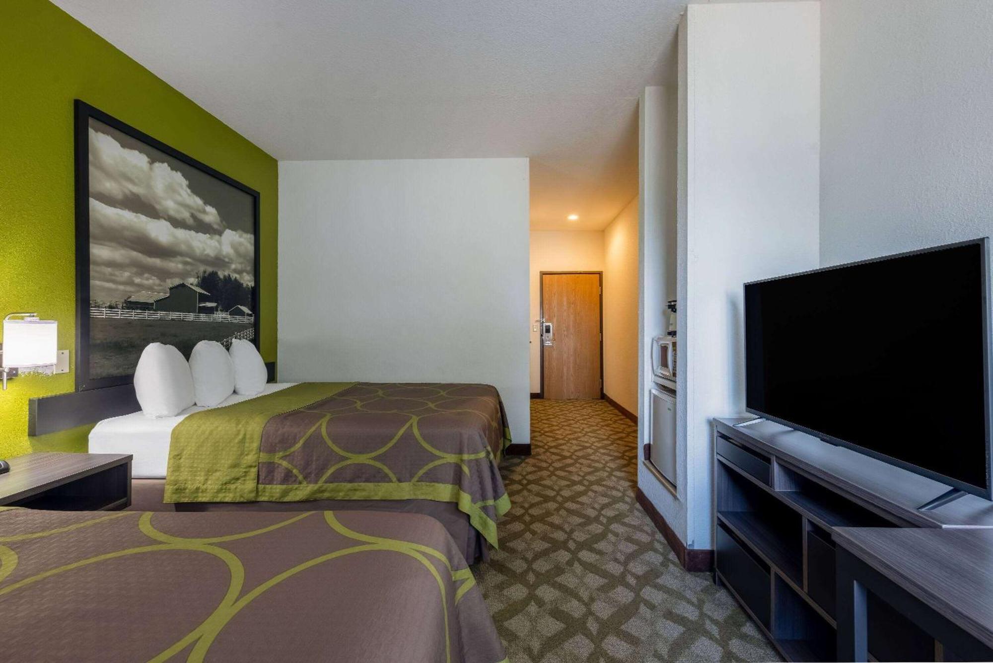 Super 8 By Wyndham De Soto Hotell Eksteriør bilde